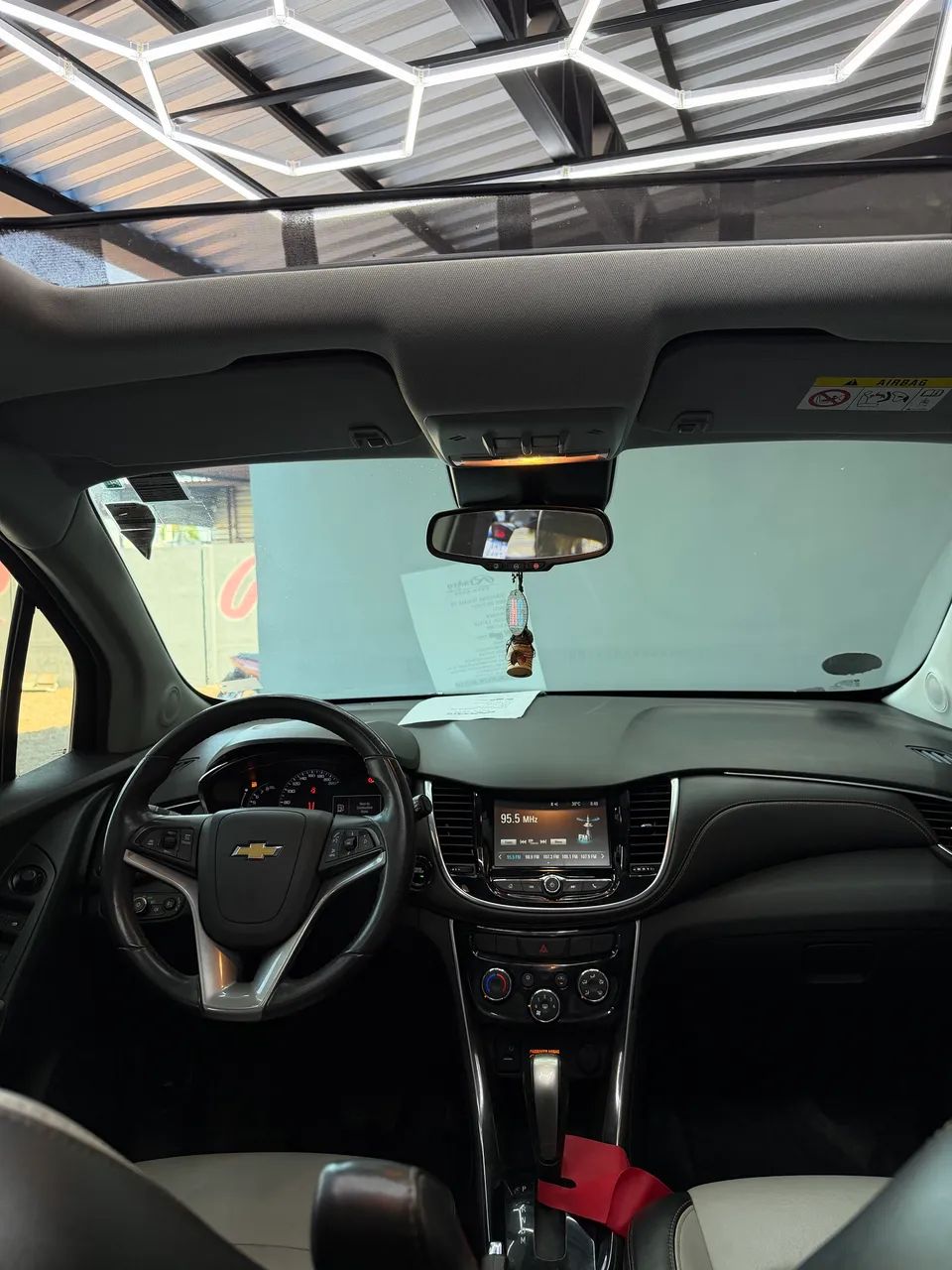 Chevrolet Tracker LTZ 1.4 Turbo 16V Flex 4X2 Aut. 2017 - Foto 4
