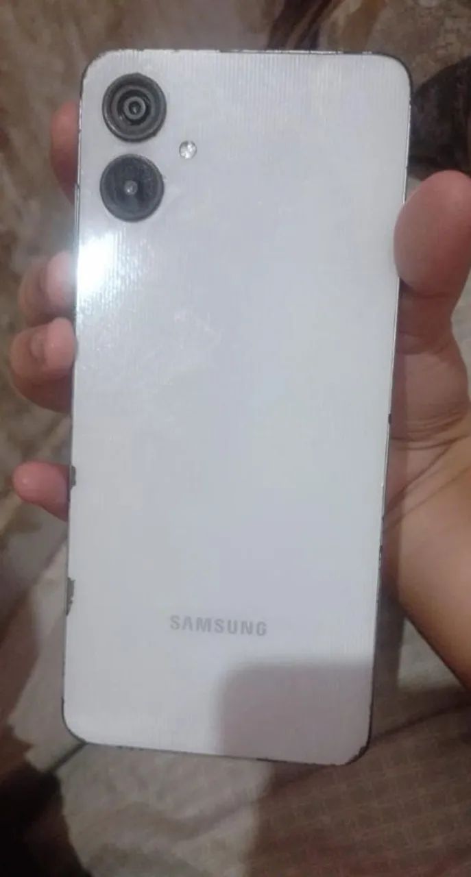 Samsung A06