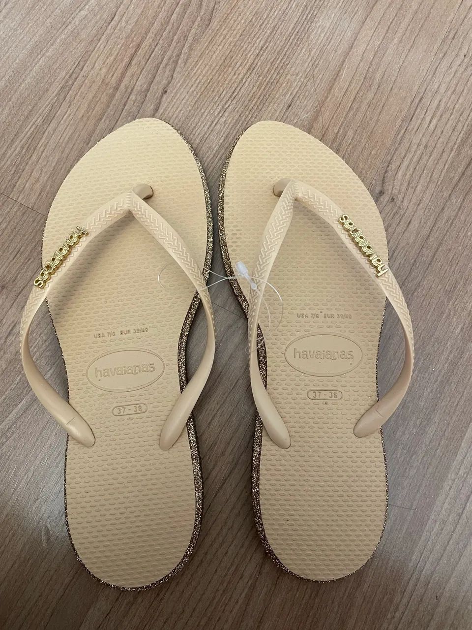 Havaianas dourada