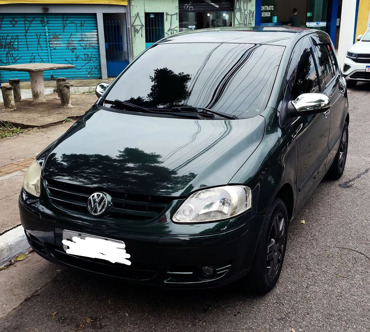 Volkswagen Fox Fox Plus 1.0Mi/ 1.0Mi Total Flex 8V 4p 2005