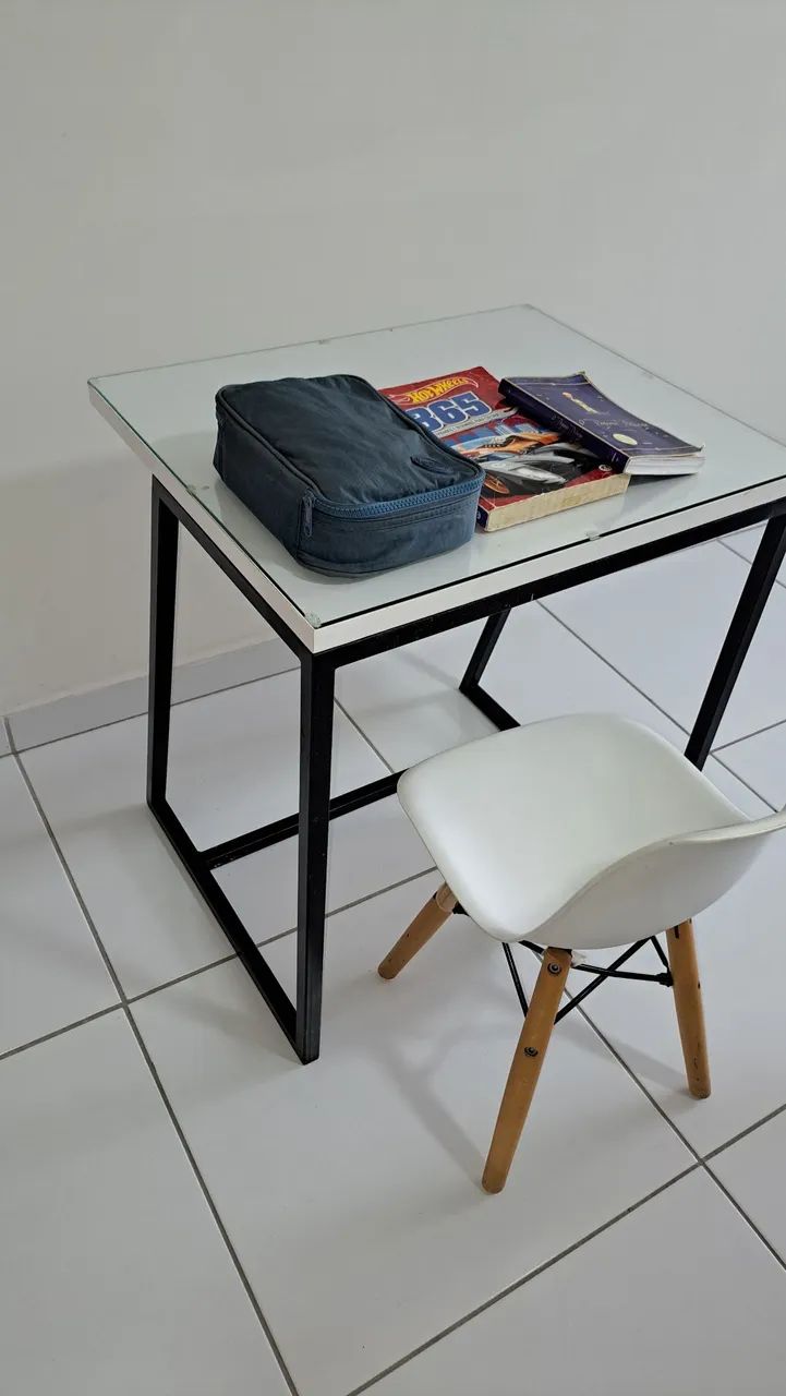 Mesa e cadeira de estudos infantil  - Foto 2