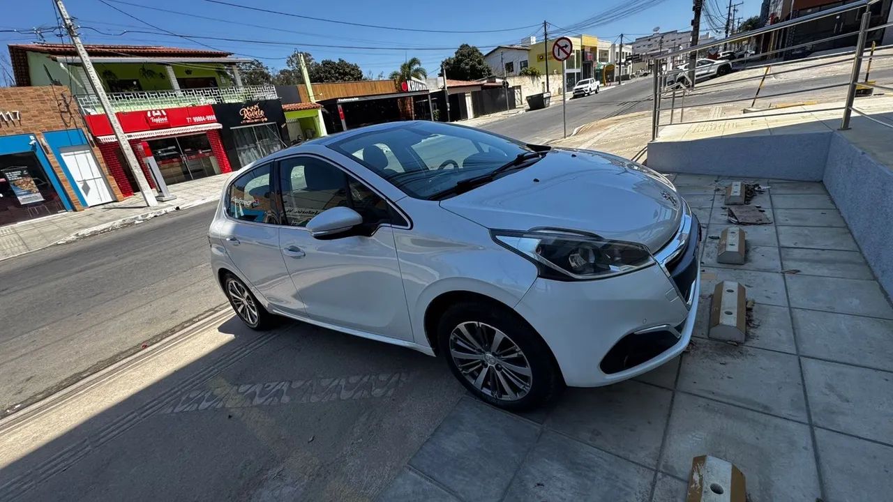 Peugeot 208 2017