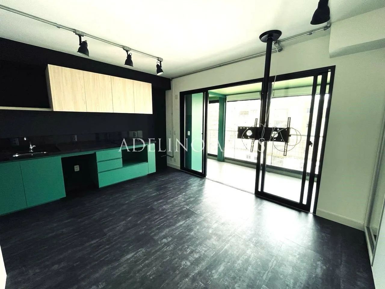 Studio para locação na Bela Vista - Com garagem