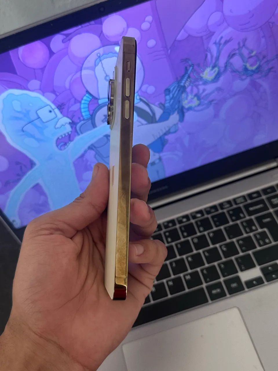 iPhone XS Max 64GB em 13 Pro Max Dourado  - Foto 3