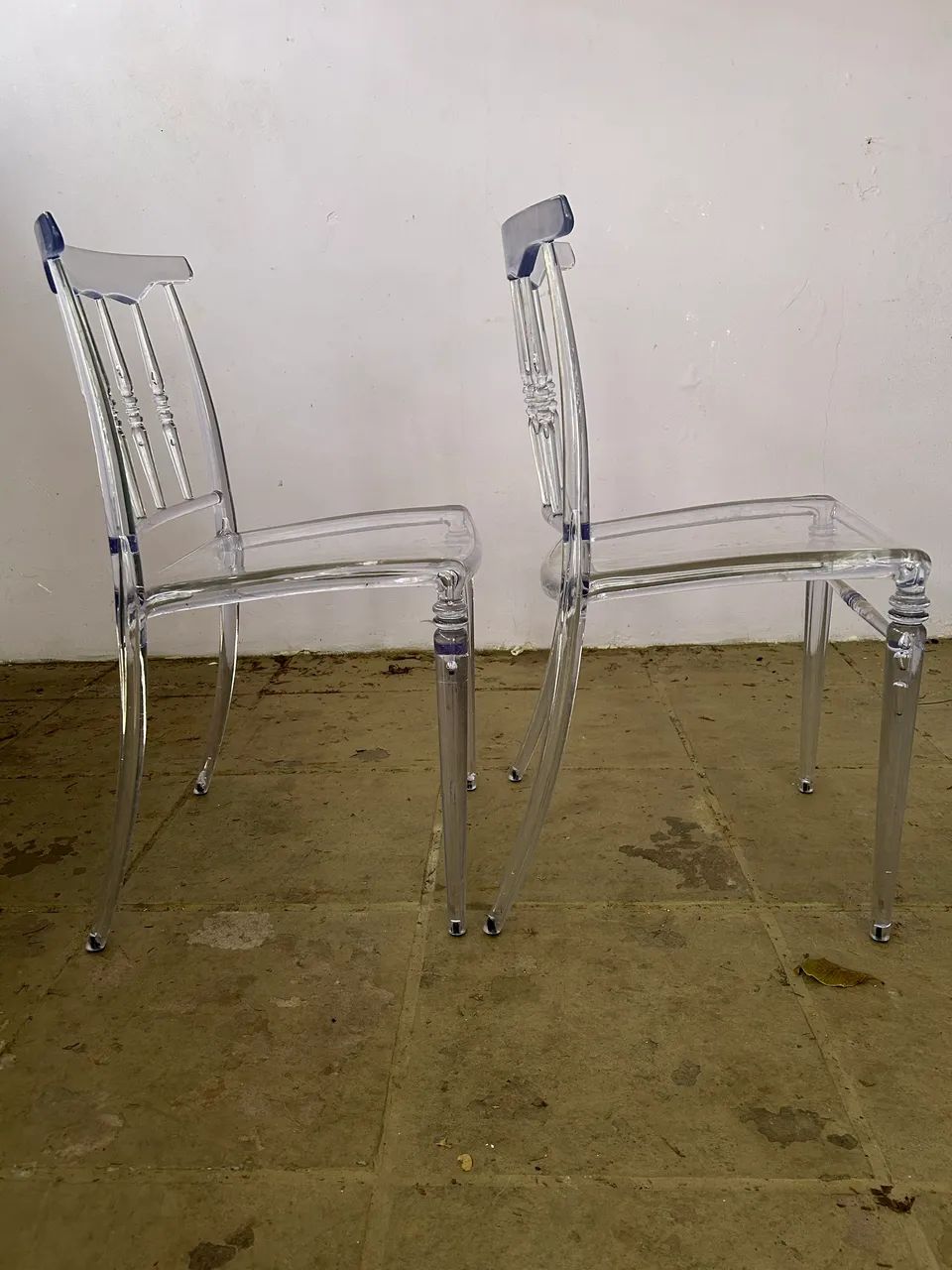 Cadeiras de acrílico 
