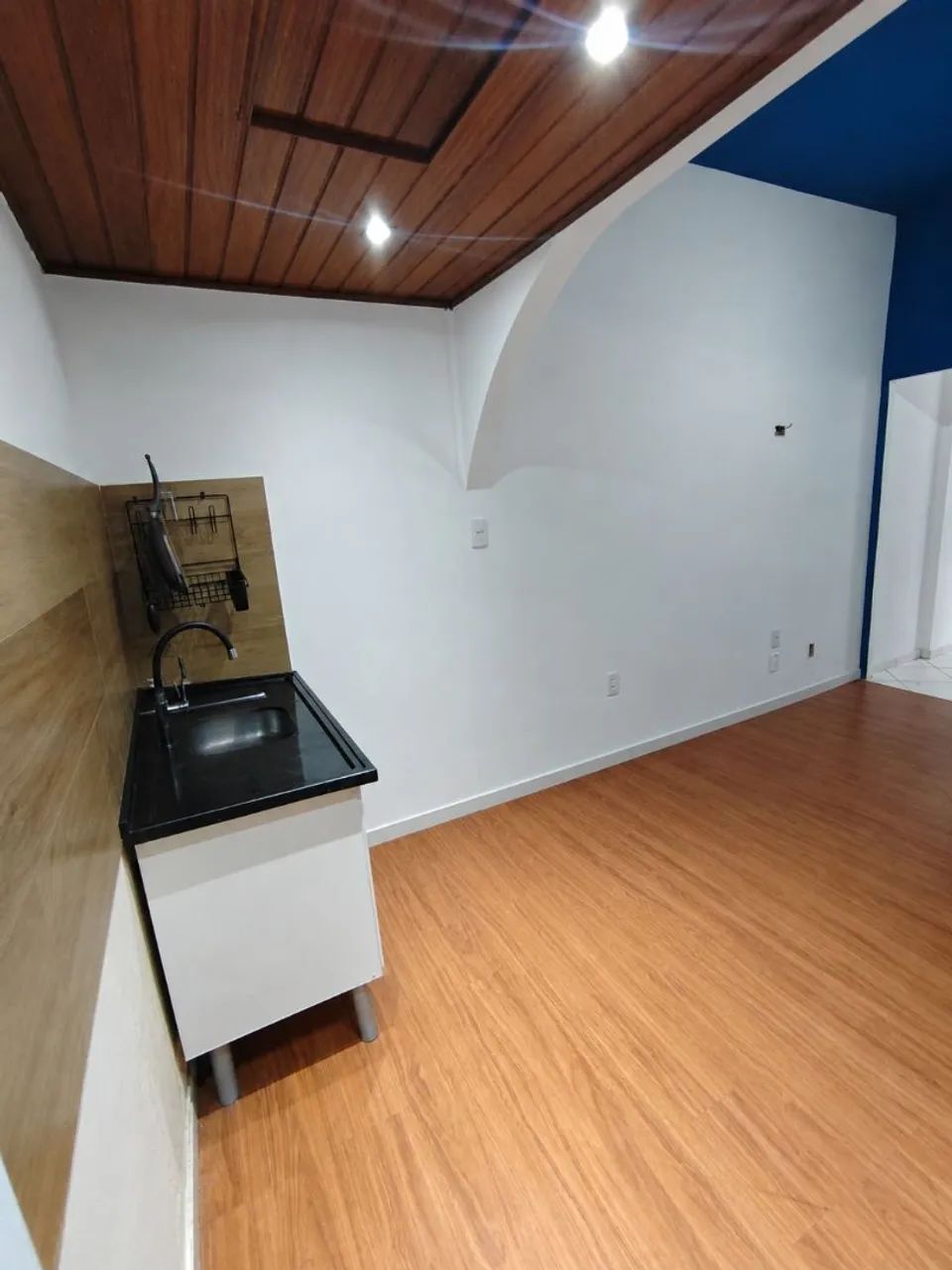 Alugo apartamento centro 