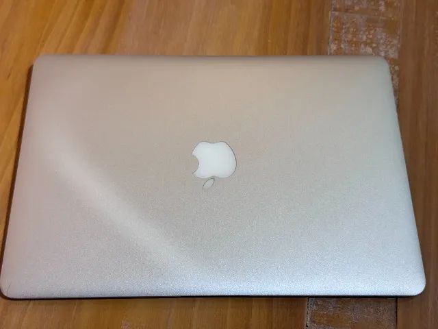 MacBook Air (13-inch, Early 2015) - Foto 2