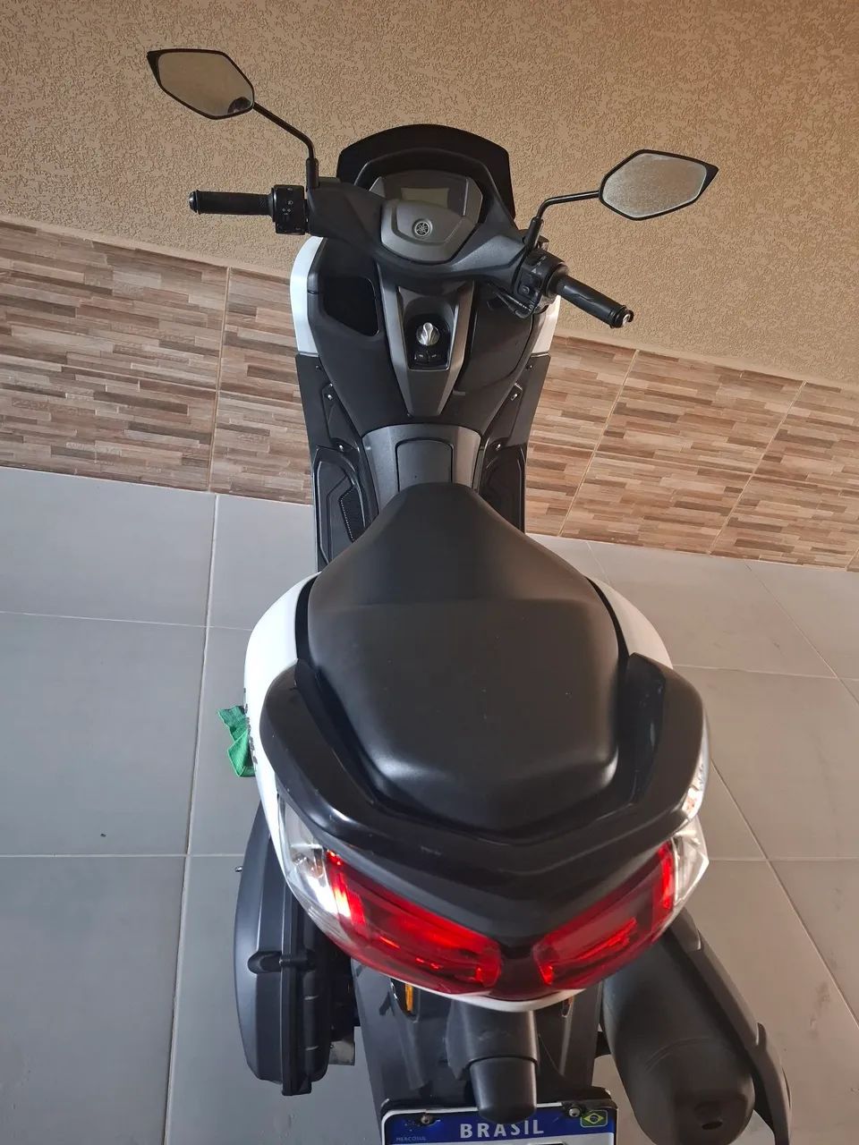 YAMAHA NMAX