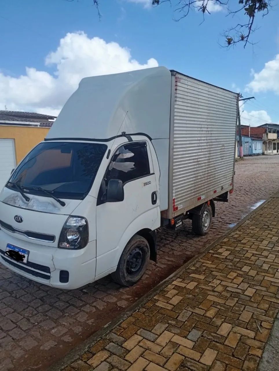 VENDO ESTE CAMINHÃO KIA BONGO - Foto 2