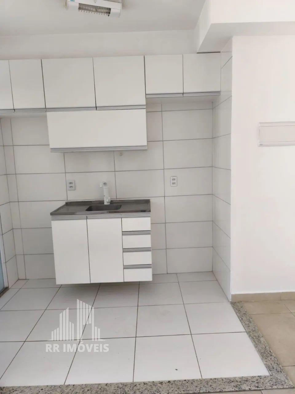 RR10092 Apartamento 51m² CONDOMÍNIO INSPIRE (ÁGUAS) OPORTUNIDADE - 2 Dorms 1 Vaga - Baruer