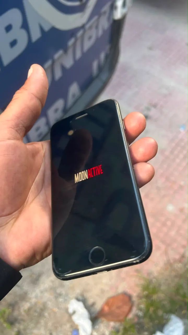 iPhone 7 - Foto 2