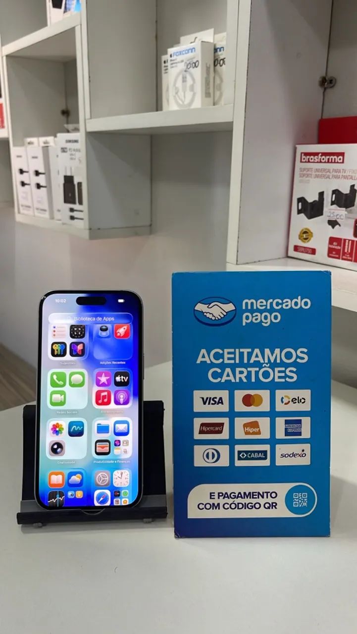 iPhone 15