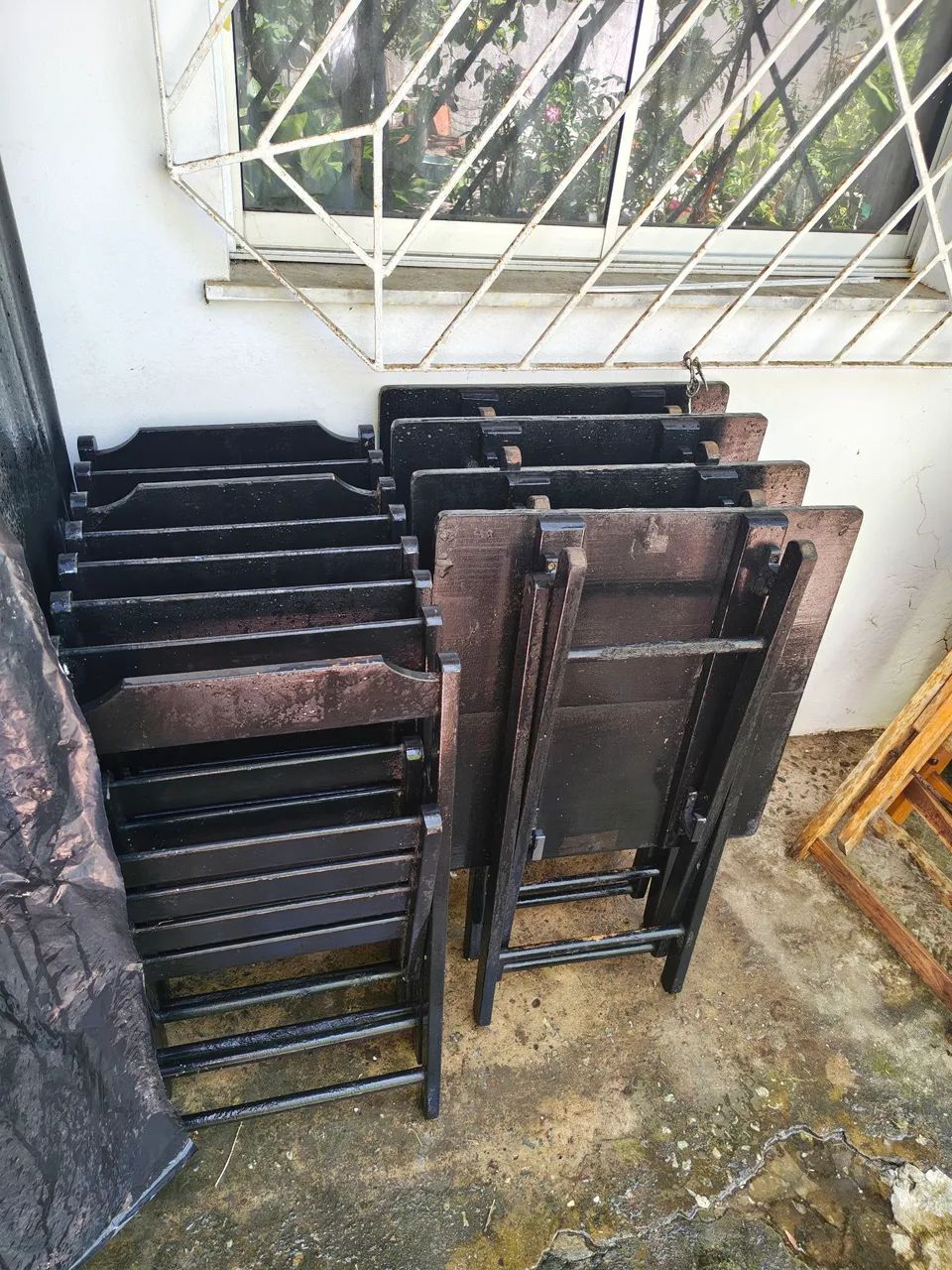 Conjunto de mesa de madeira 