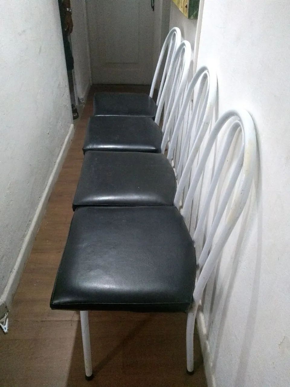 Conjunto Cadeiras para cozinha todas acolchoadas .. - Foto 4