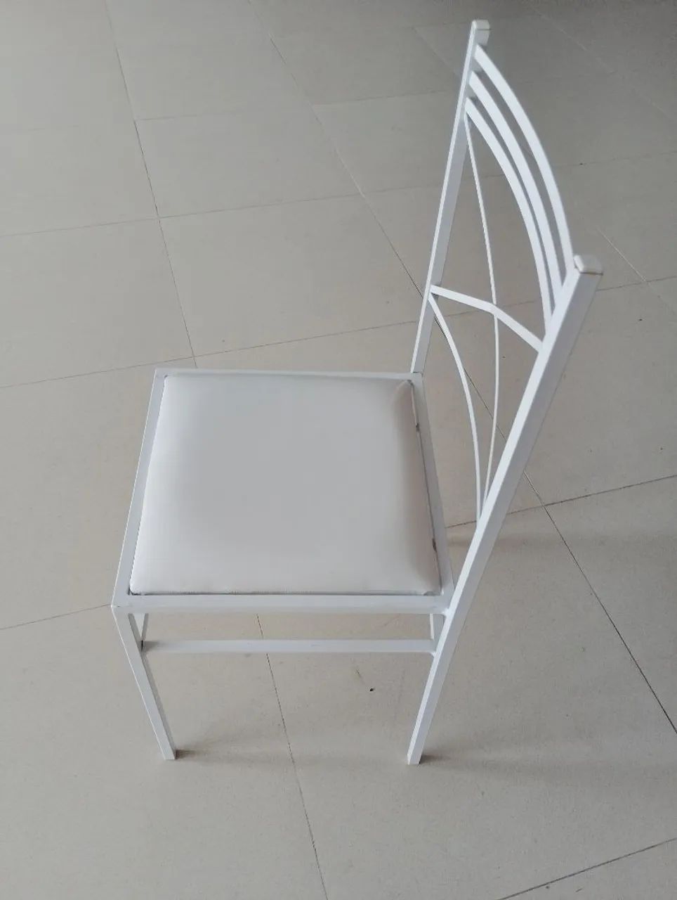 Cadeiras de ferro