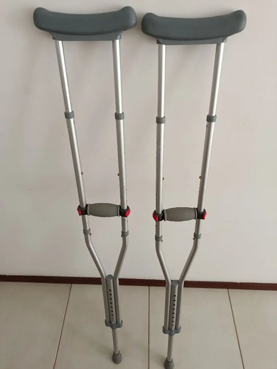 Muletas en aluminio  - Foto 4