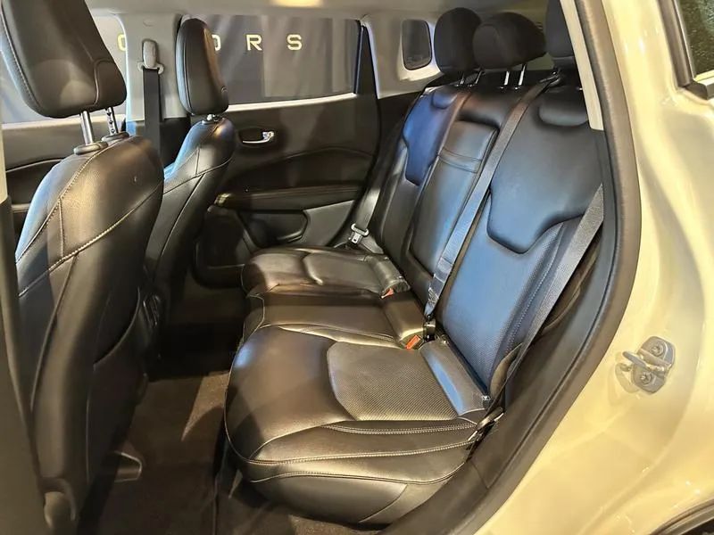 Jeep Compass Longitude 2.0 4X2 Flex 16V Aut. 2018 - Foto 4