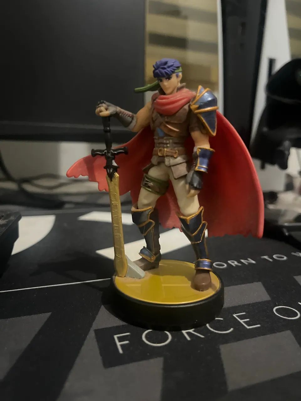 Ike amiibo