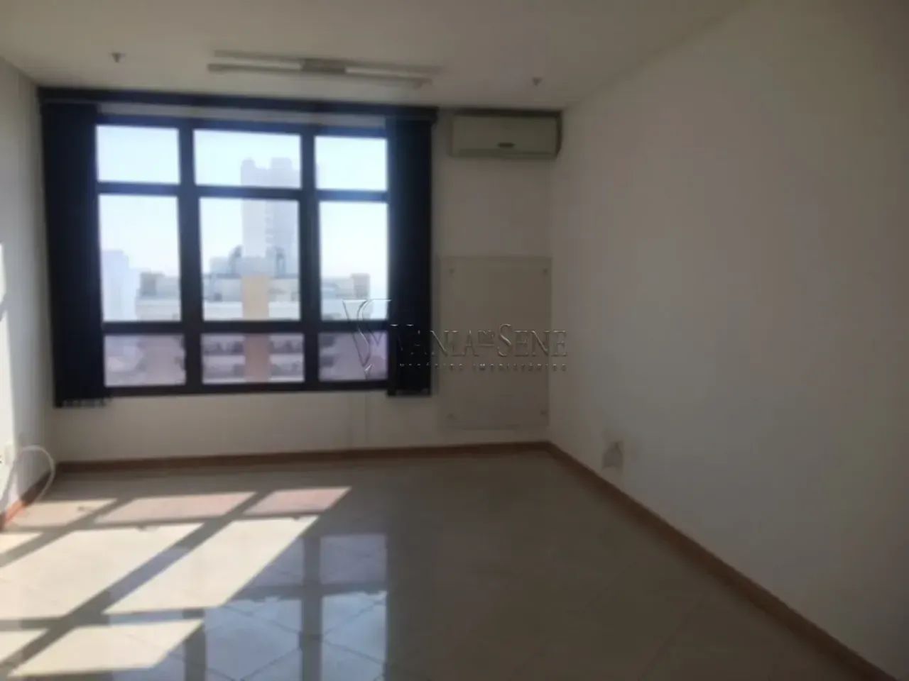 Sala Comercial, Ed Le Classique, 46m2, URGENTE!!!! - Foto 2