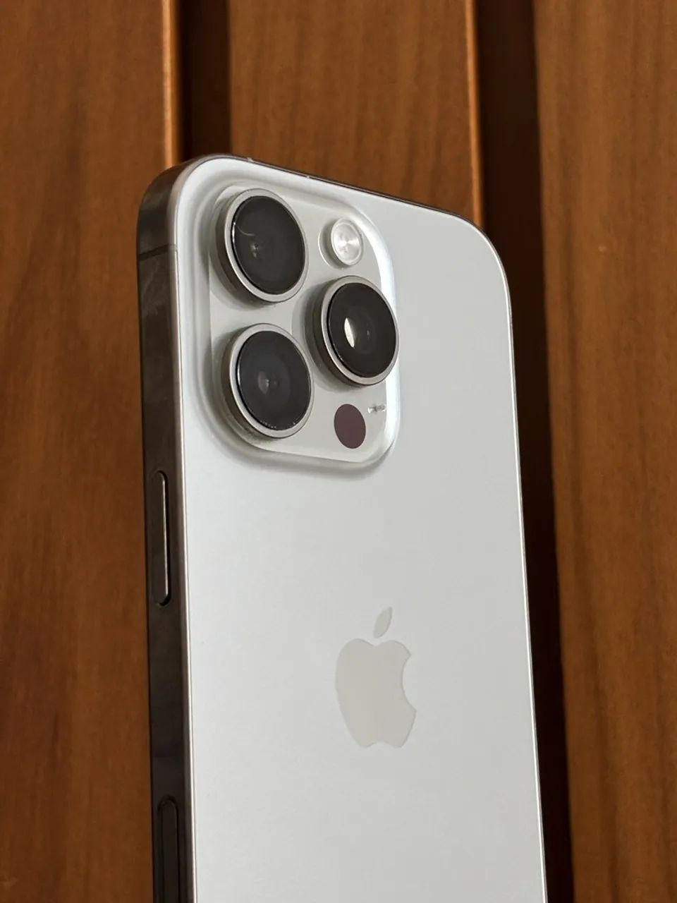 iPhone 16 Pro - Foto 3