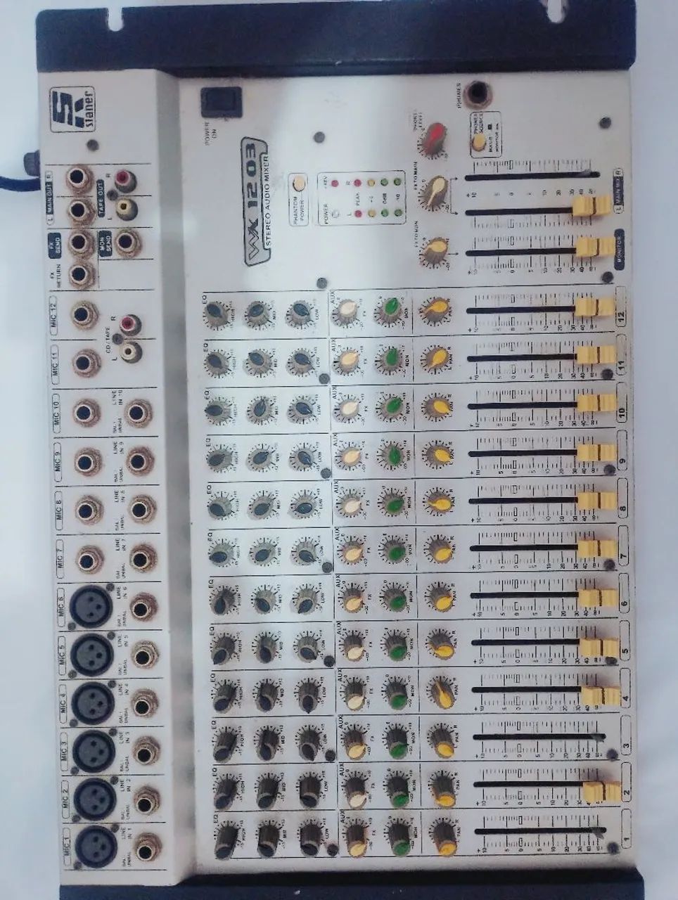 Mesa de Som Staner
