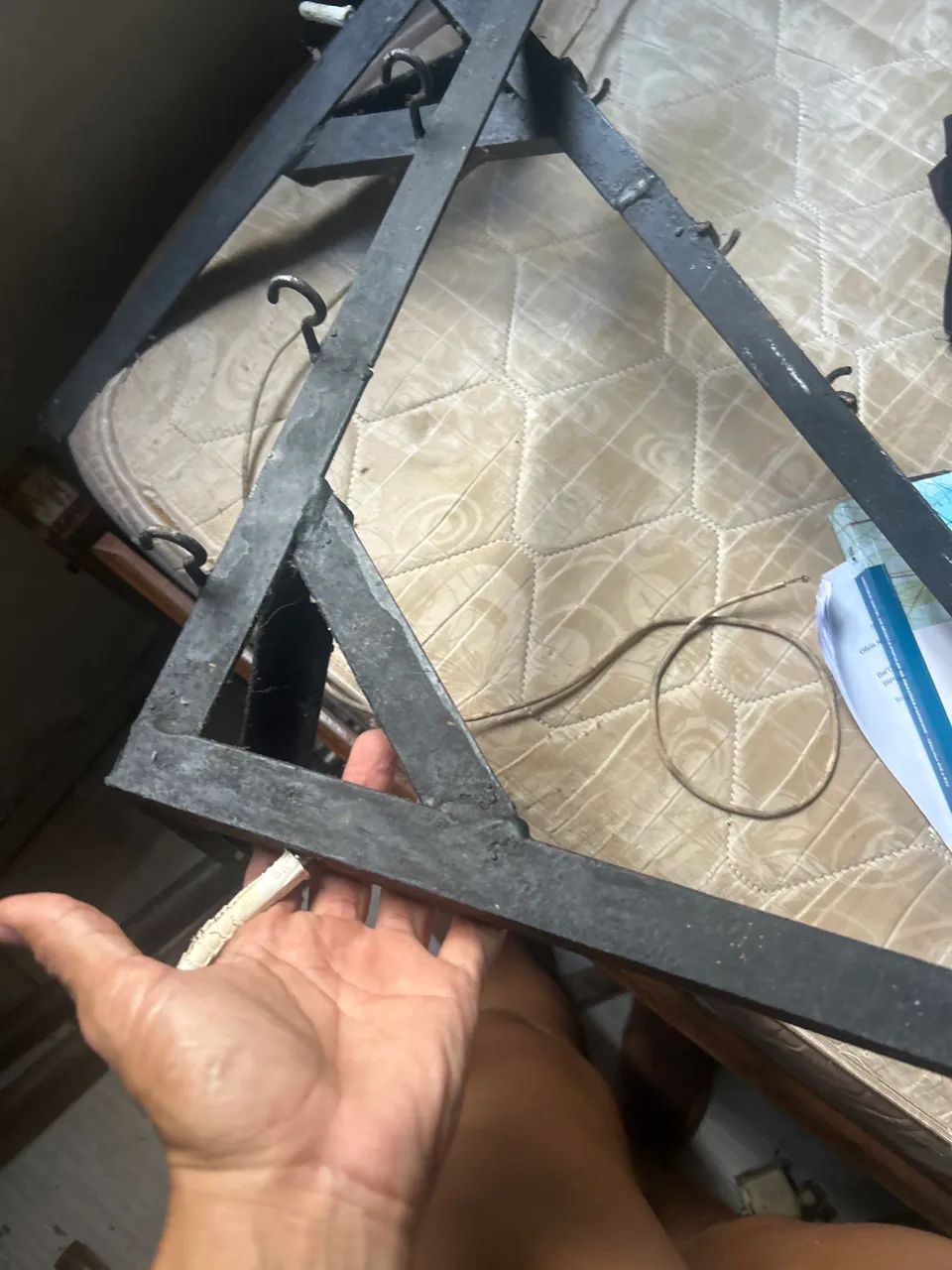 Varal de roupa de parede ferro galvanizado  - Foto 3