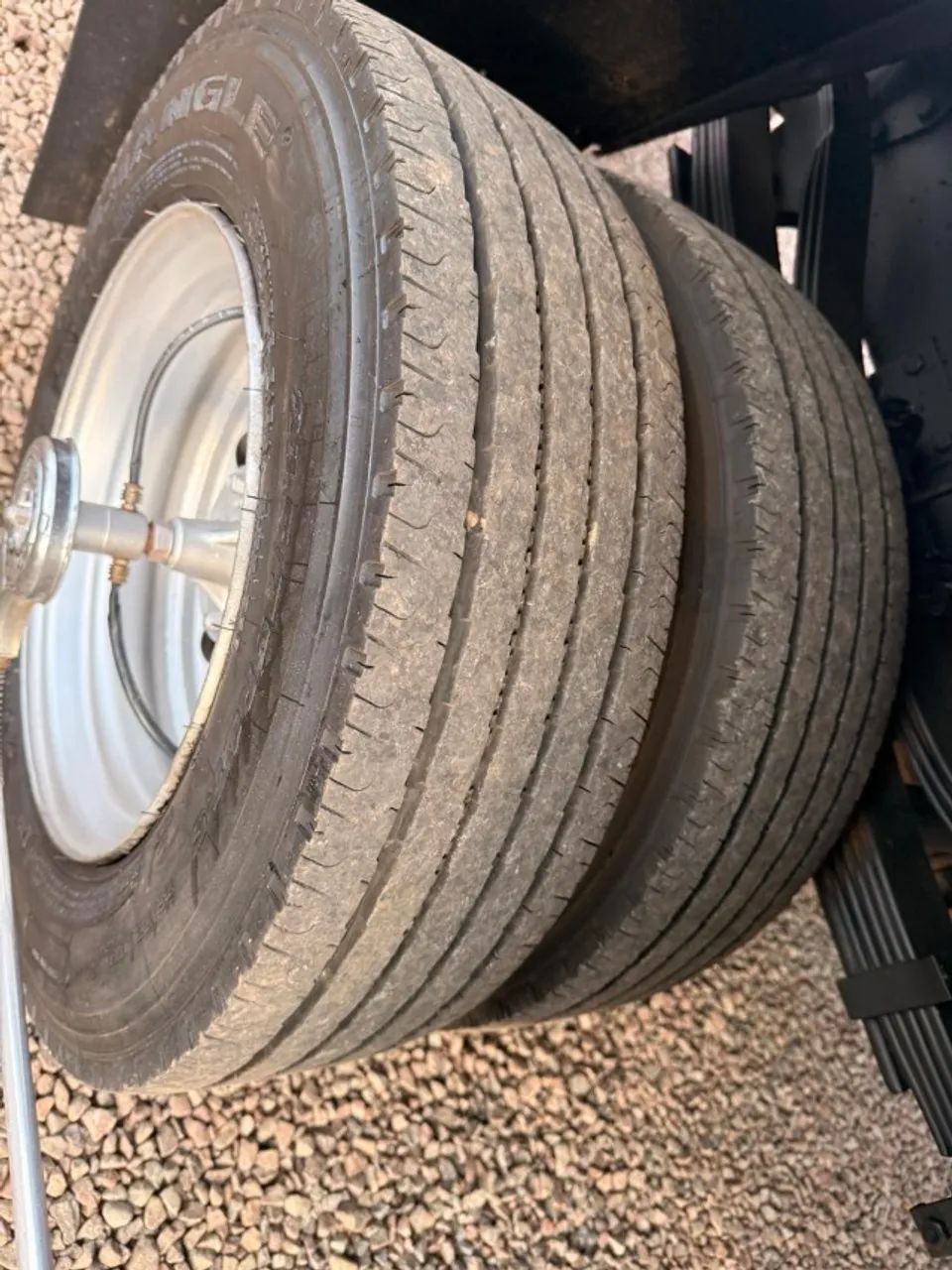 FORD CARGO 816 2013 COM BAU - Foto 4