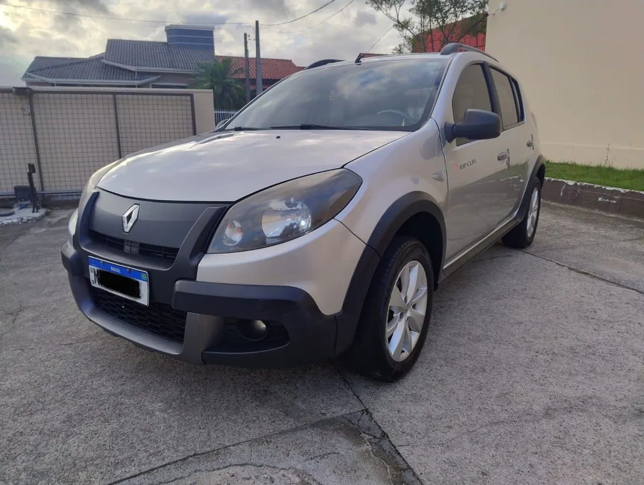 Renault Sandero SANDERO STEPWAY Hi-F. R. CURL 1.6 16V 5p 2013