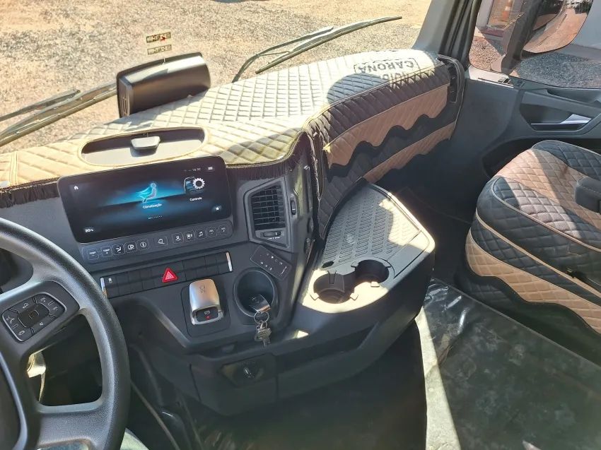 Mercedes-Benz New Actros 2653S ANO 2023/2024 Cinza - Foto 11