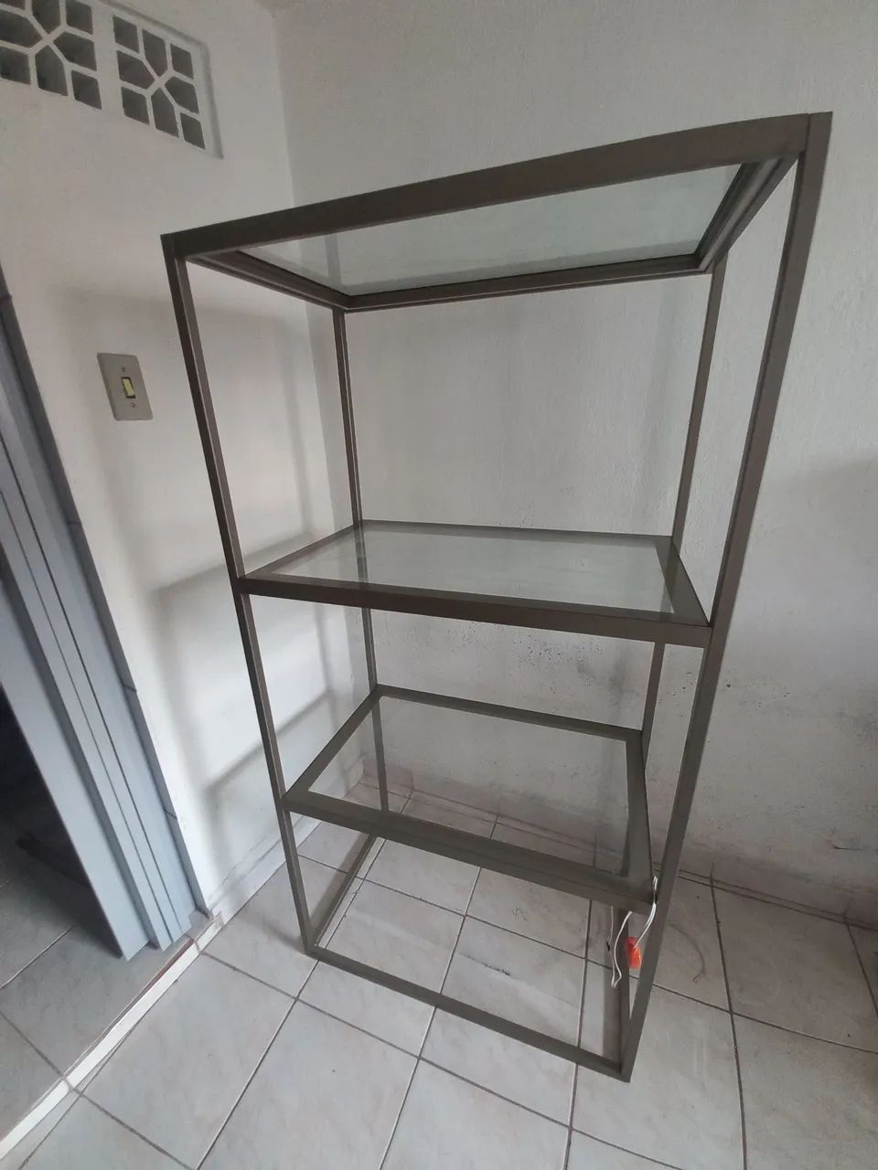 Estante de vidro com led - Foto 2