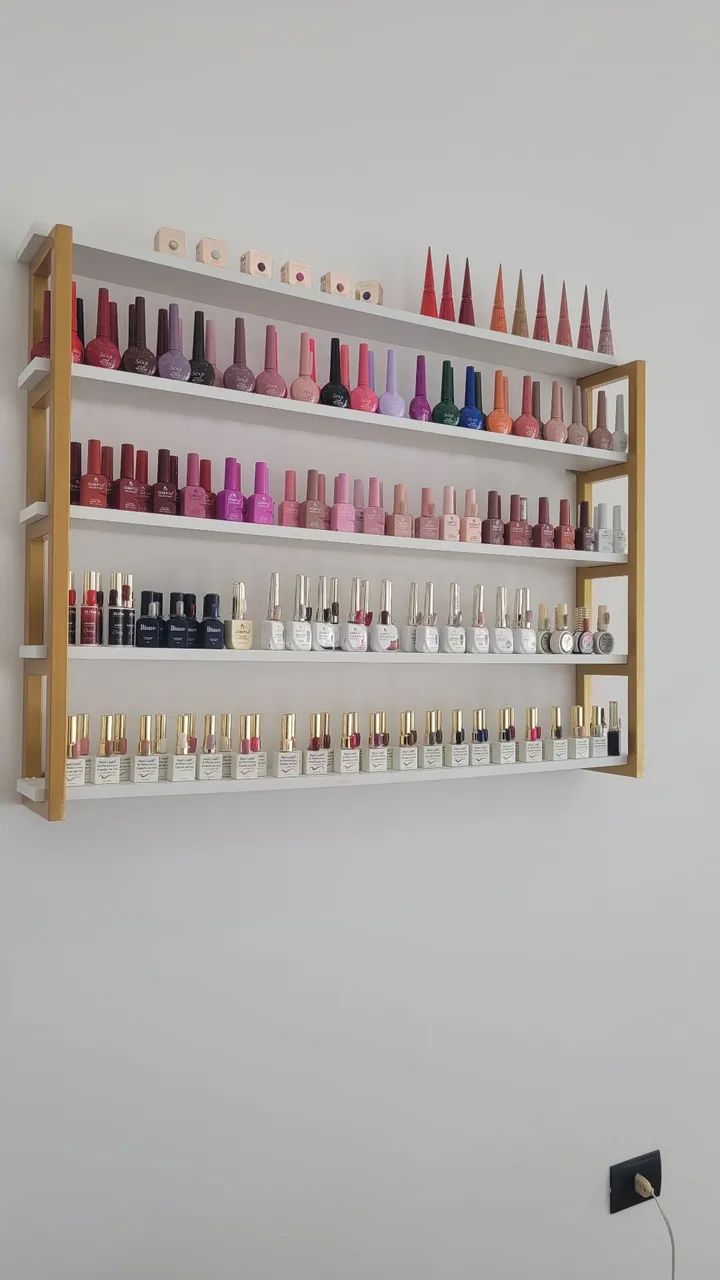 Expositor de esmalte MDF 