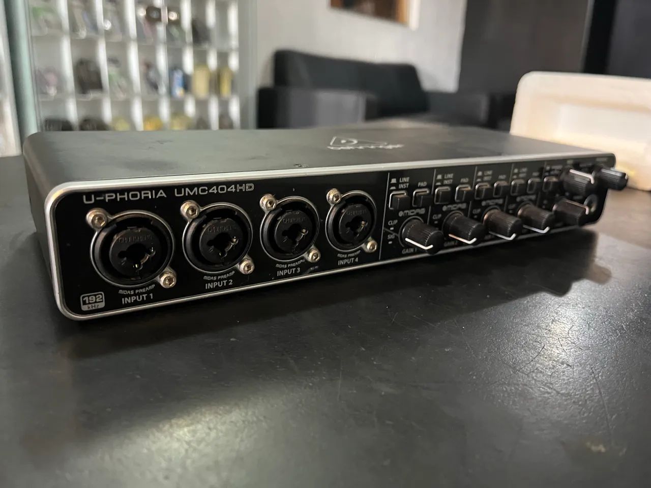 Interface de áudio Behringer u-0horia umc404hd - Foto 2
