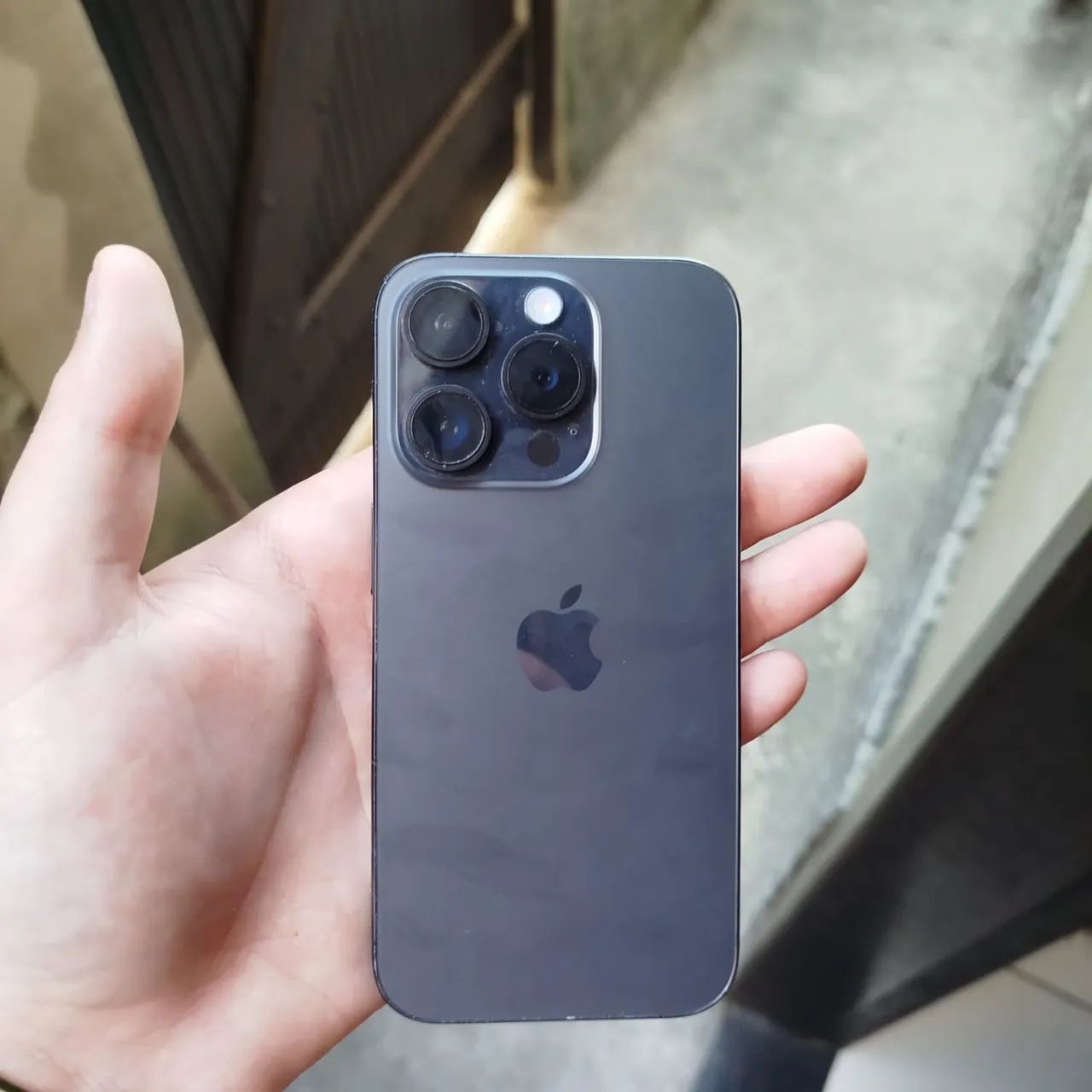 iPhone 15 pro 256gb