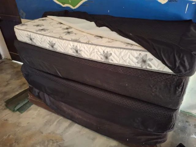 Colchão Solteiro D33 Rio Flex - Bom Estado