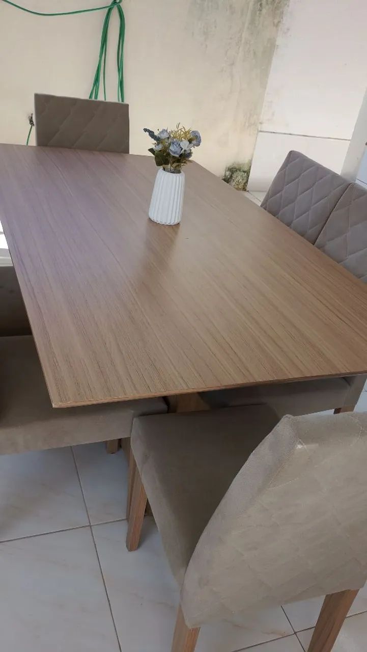 Mesa com seis cadeiras  - Foto 2