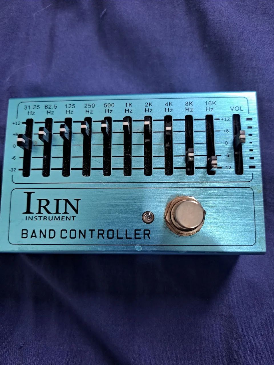 Equalizador Irin Band Controller