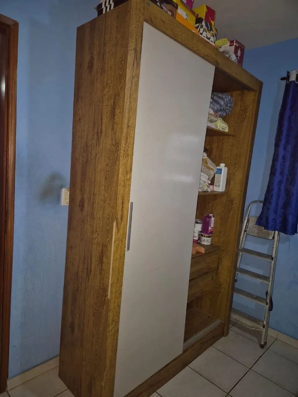 GUARDA-ROUPA DE SOLTEIRO À VENDA - Foto 4