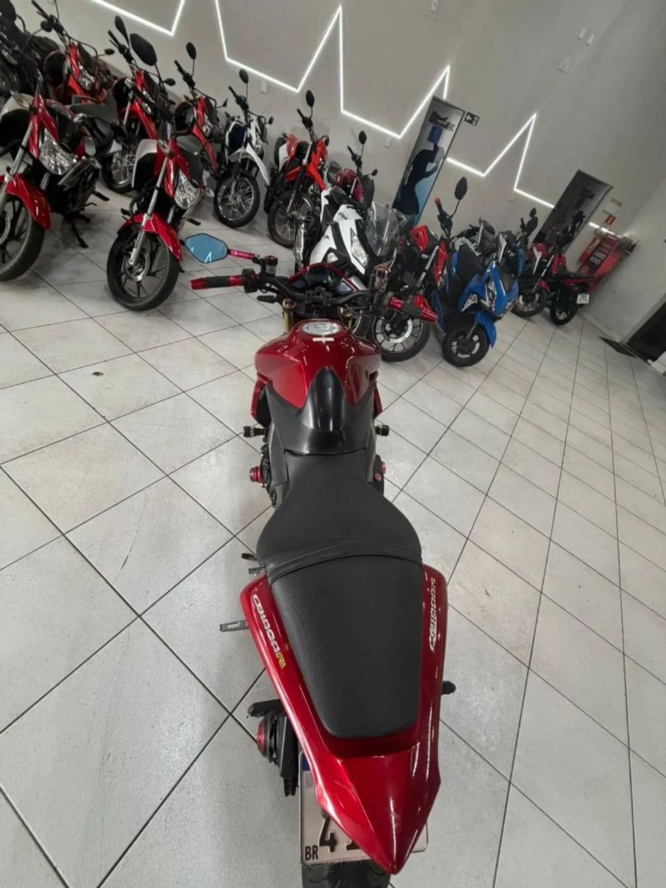 cb 1000 R ano 2013 muito nova