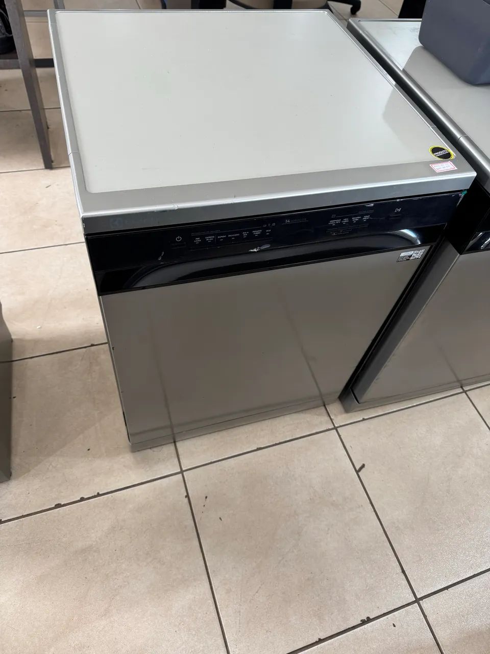 Lava louças Electrolux 