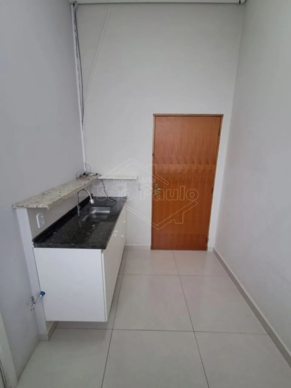 Salão comercial para alugar no Centro, Américo Brasiliense - Foto 4