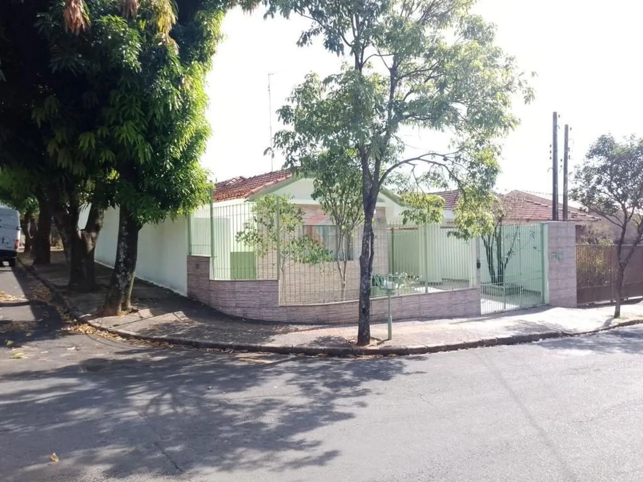 Casa à venda e locação em Nova Odessa, Centro, com 3 quartos, com 177 m²