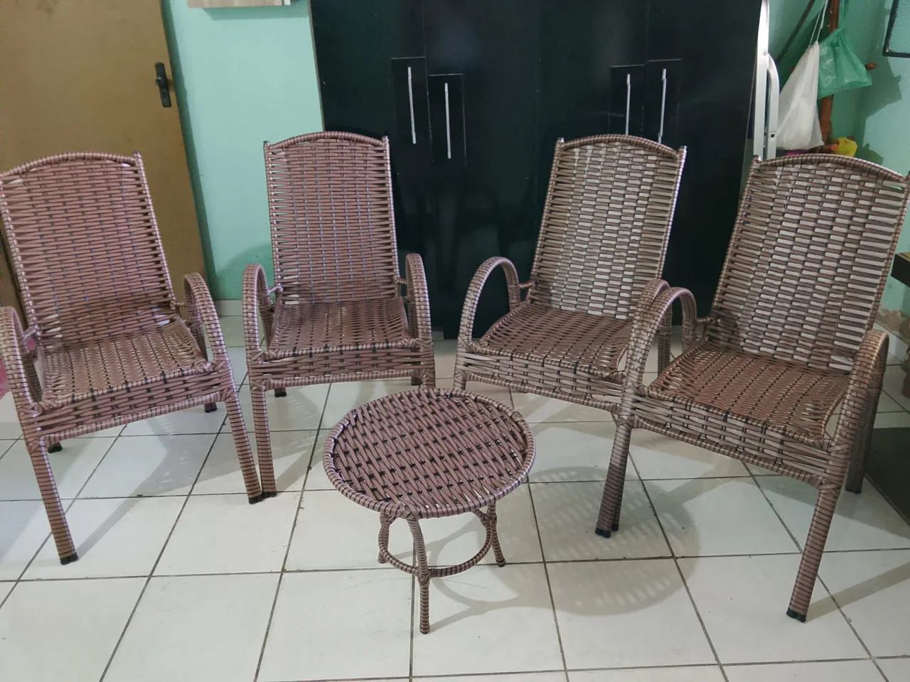 Conjunto de cadeiras para área 