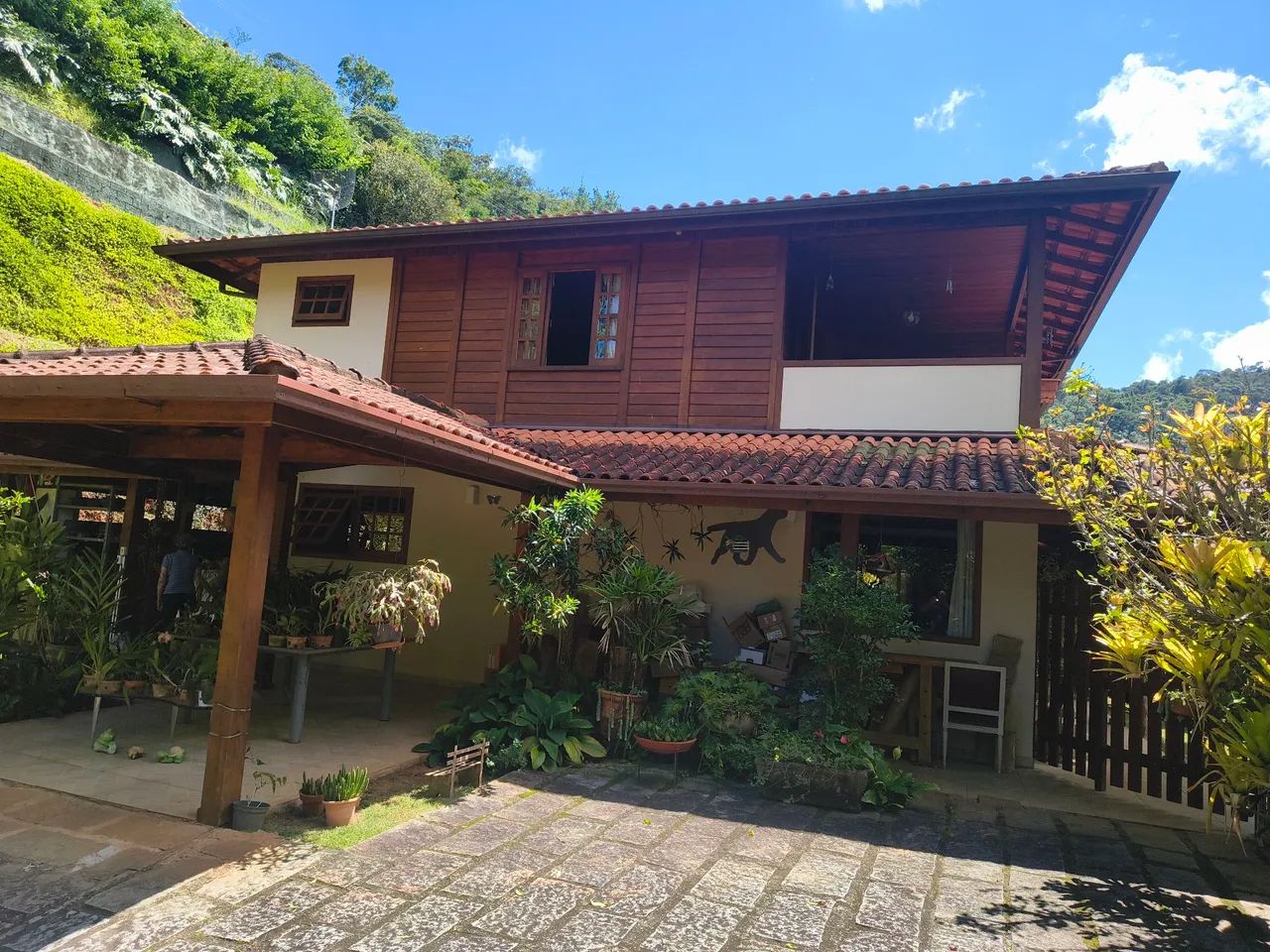Nogueira - Casa em Rua Nobre com 4 quartos ! - Foto 4