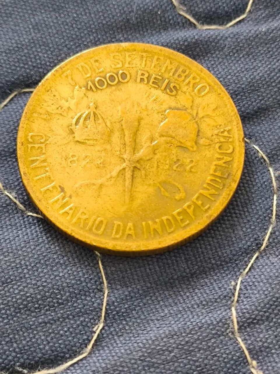Moeda de 1000reis 1822 a 1922 horizontal a esquerda 