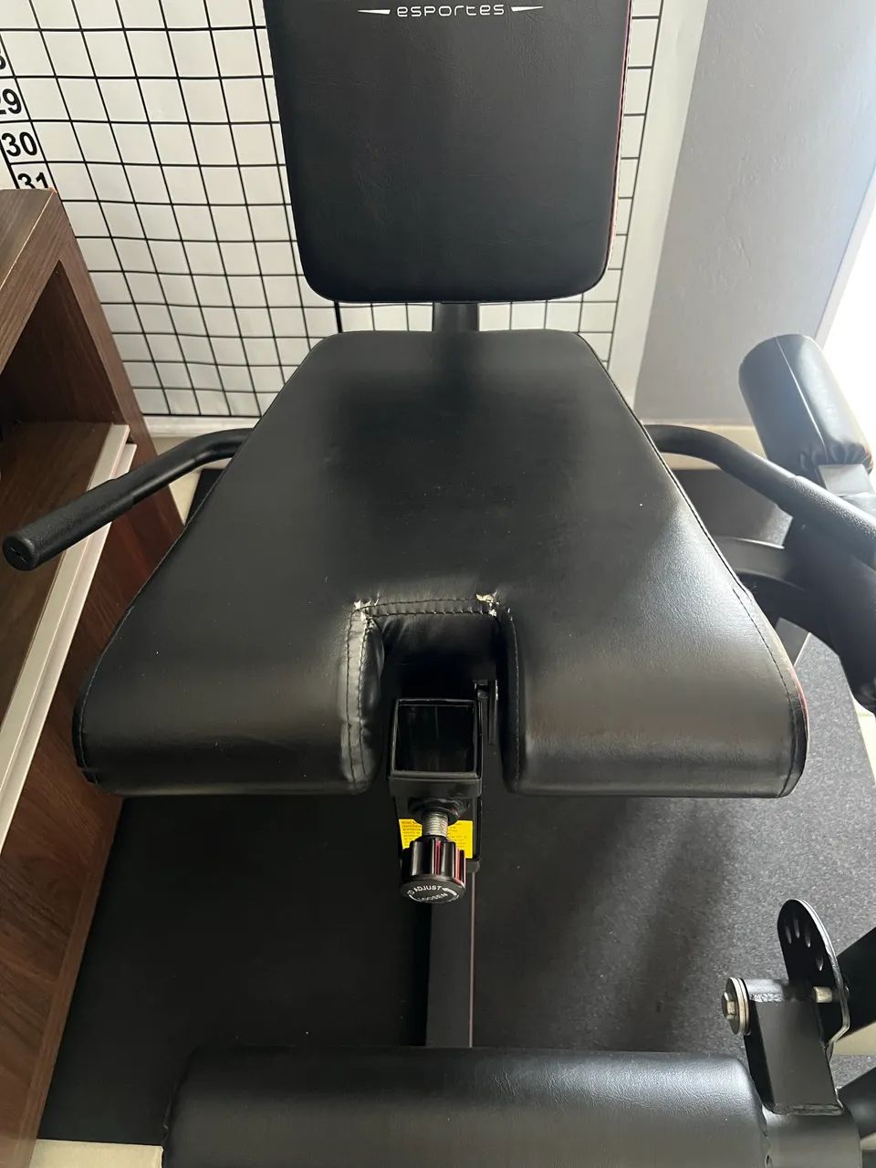 Cadeira extensora / flexora exercit - Foto 6