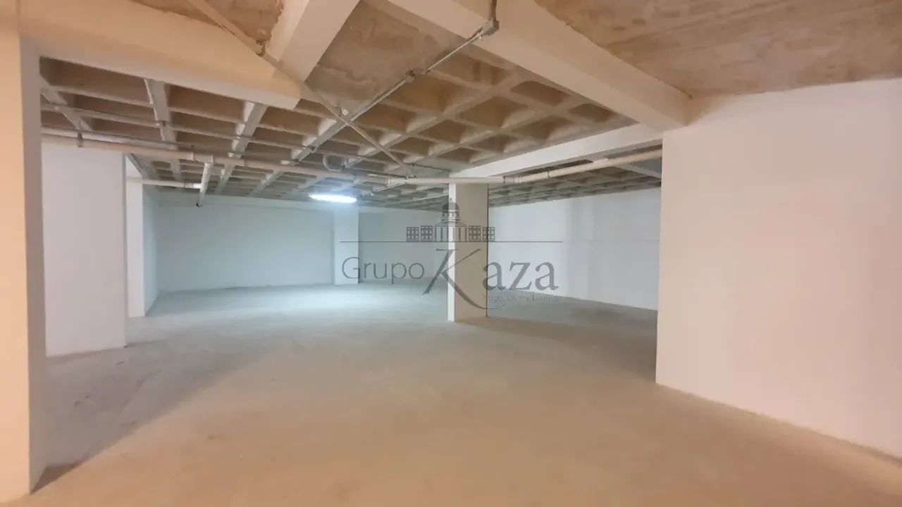 Loja Comercial - Campo Belo - 390m².