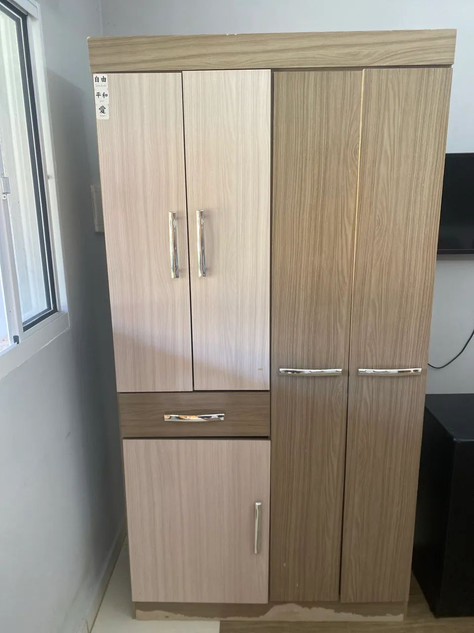 Guarda Roupa Solteiro