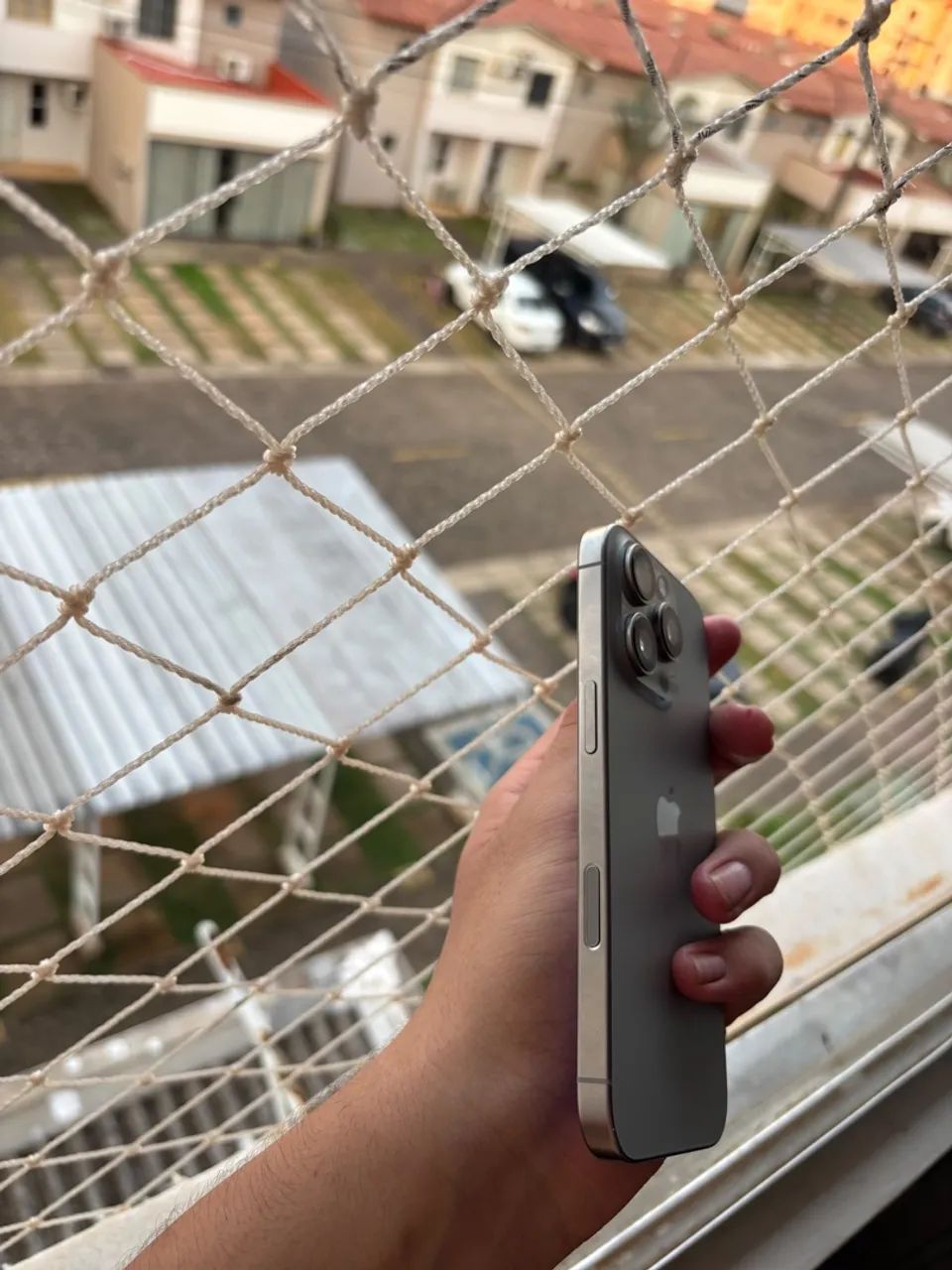 iPhone 16 pro  - Foto 3