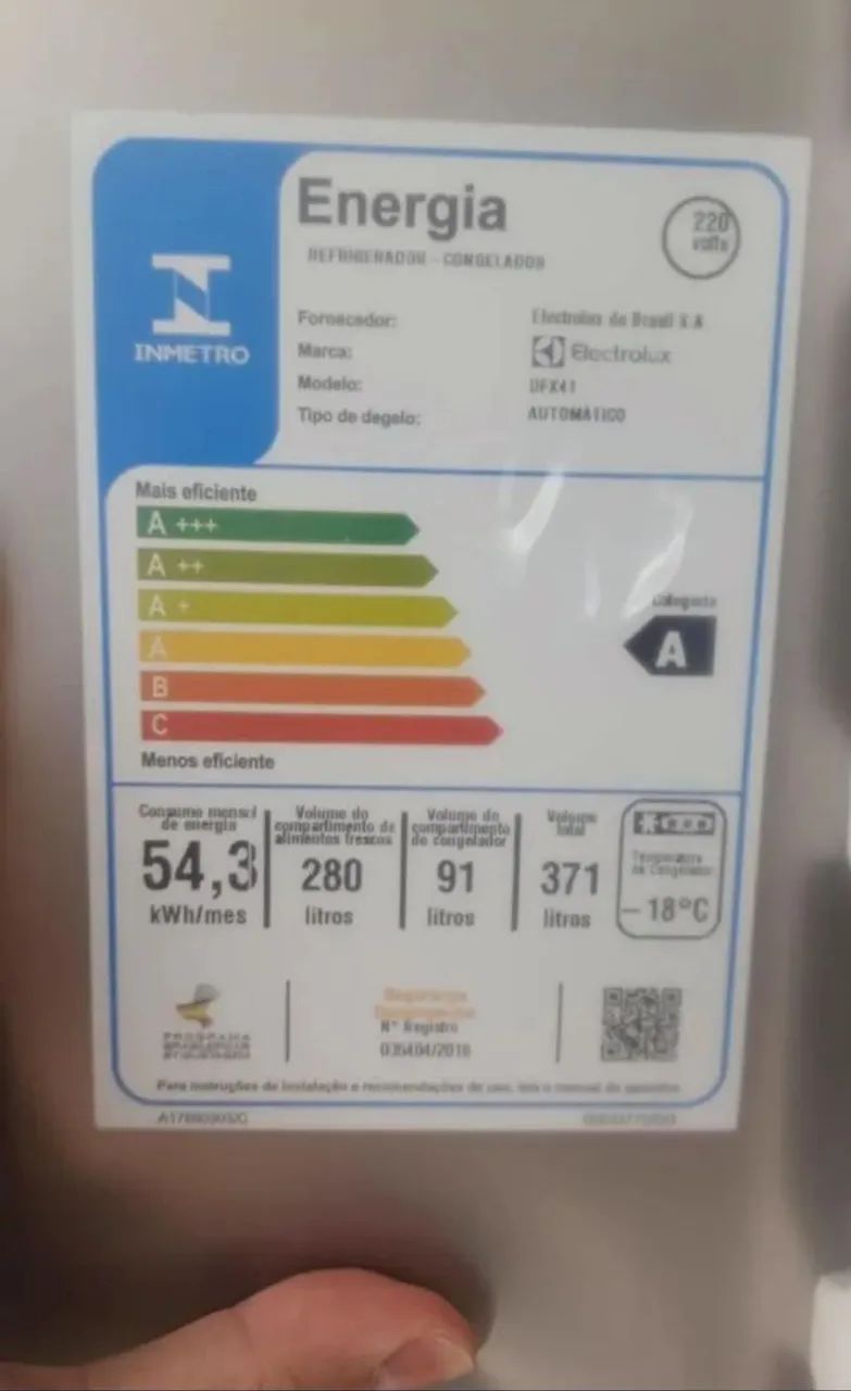 Geladeira Electrolux frost free inox - Geladeiras e Freezers