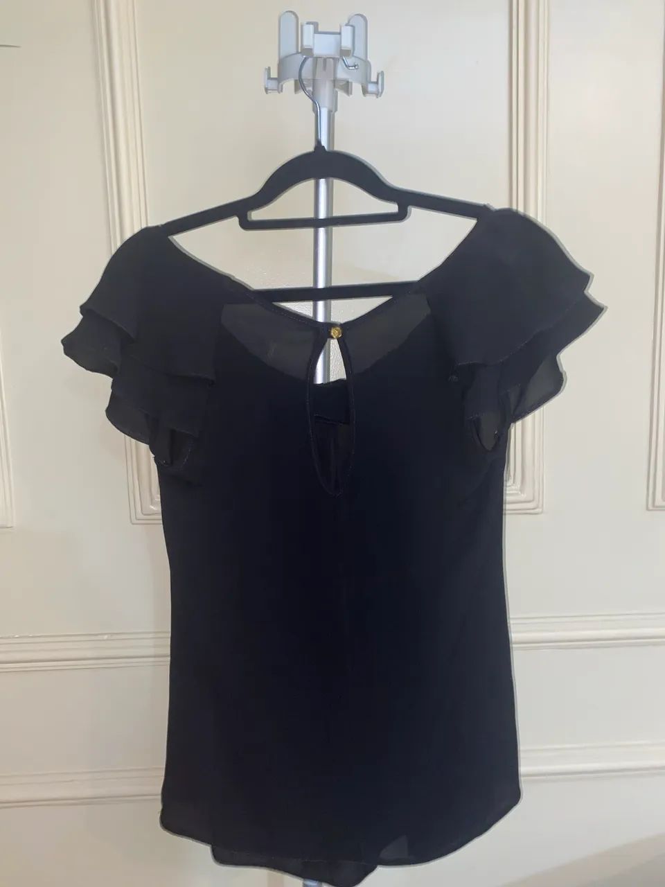 Blusa feminina preta com babados - Foto 3